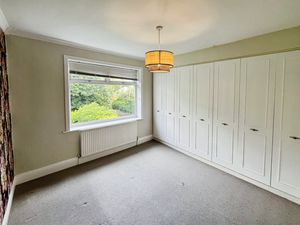 Bedroom - click for photo gallery